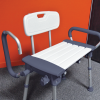 Fauteuil de douche Corse accoudoirs relevable