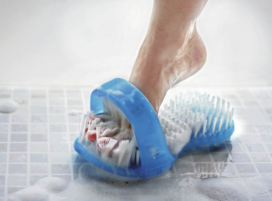 sandale brosse lave pied